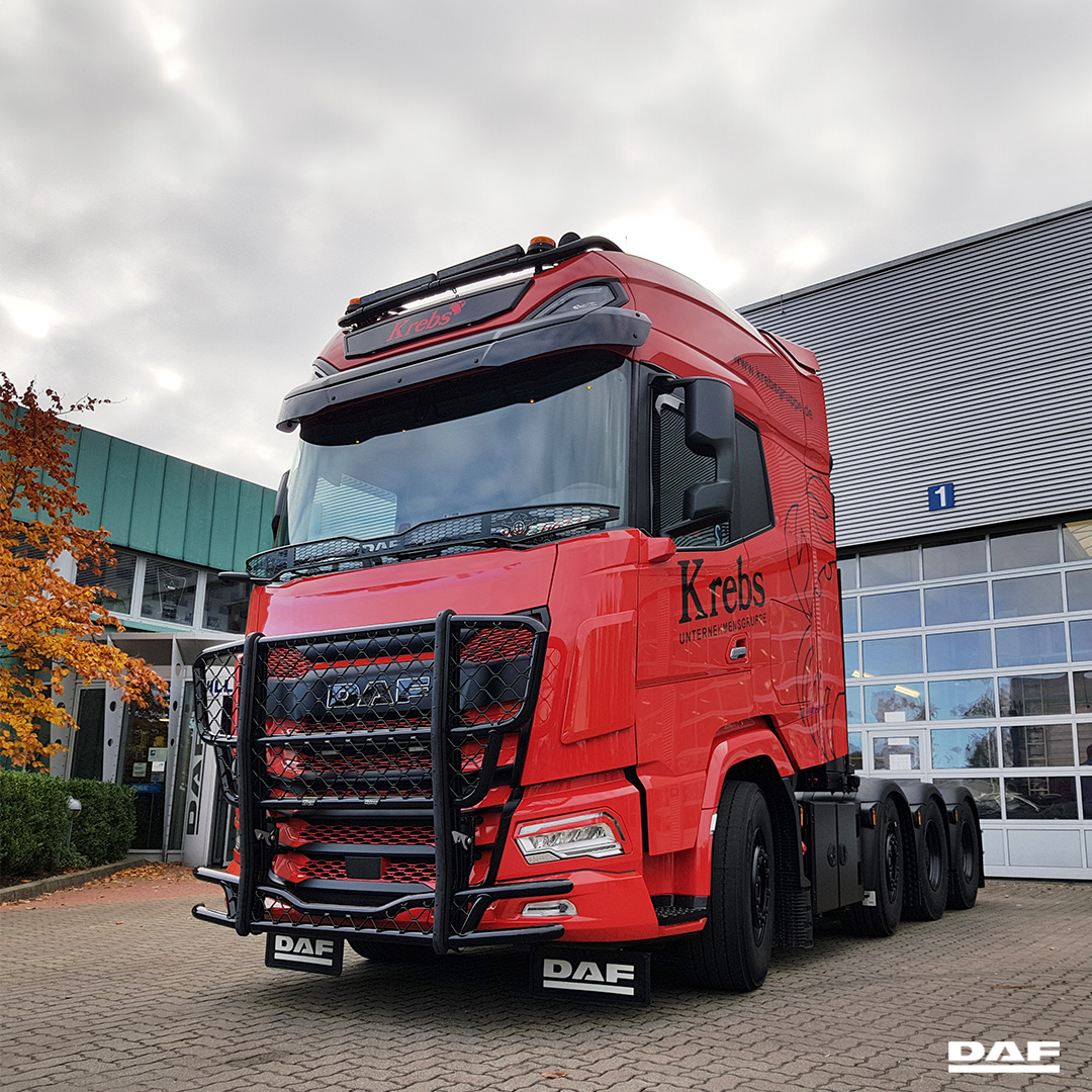 その他 Kit-daf Share your thoughts about this DAF XG⁺ 8x4. 💭 📷: Krebs