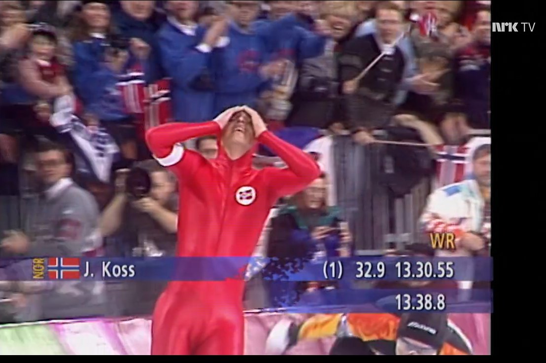 I dag er det 30 år siden <a href="/JohannKoss/">Johann Koss</a> tok sitt tredje gull under <a href="/Lillehammer1994/">Lillehammer OL94</a>-OL. Med 13.30.55 setter han verdensrekord for tredje gang på 7 dager. Kjell Storelid tar sølvmedalje igjen. Koss kopierer dermed Hjallis fra 1952 og går opp sammen med Ballangrud på 4 gull.