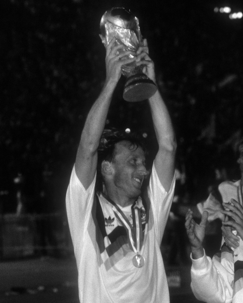 Ruhe in Frieden, Andy! 🕊️

#RIP #Brehme | 📸 IMAGO