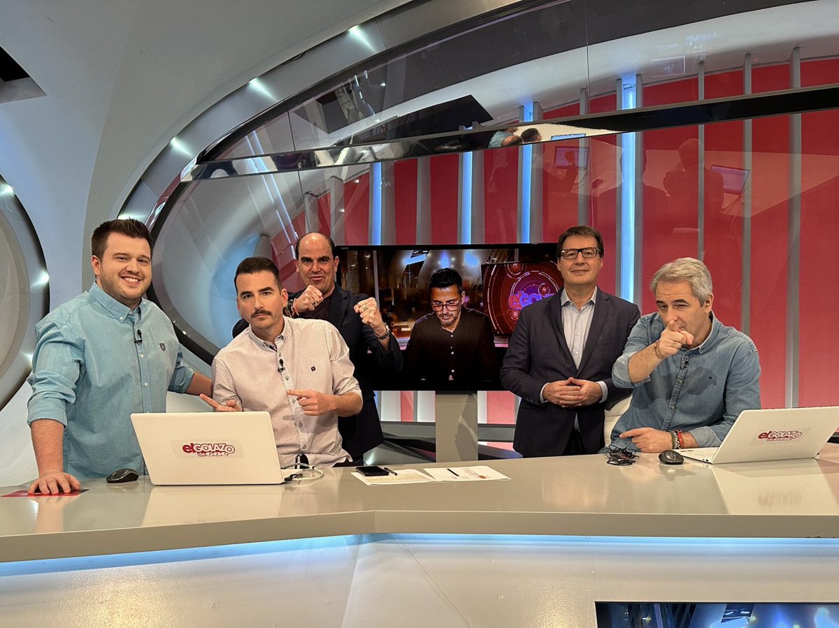 !!!!!!  LÍDERES OTRO DÍA MÁS!!!!!!

Miles de gracias a los 233.000 (2.7 de Share) amig@s que ayer convertisteis a <a href="/ElGolazoDeGol/">El Golazo De Gol</a> en el programa deportivo más visto de todas las cadenas temáticas.