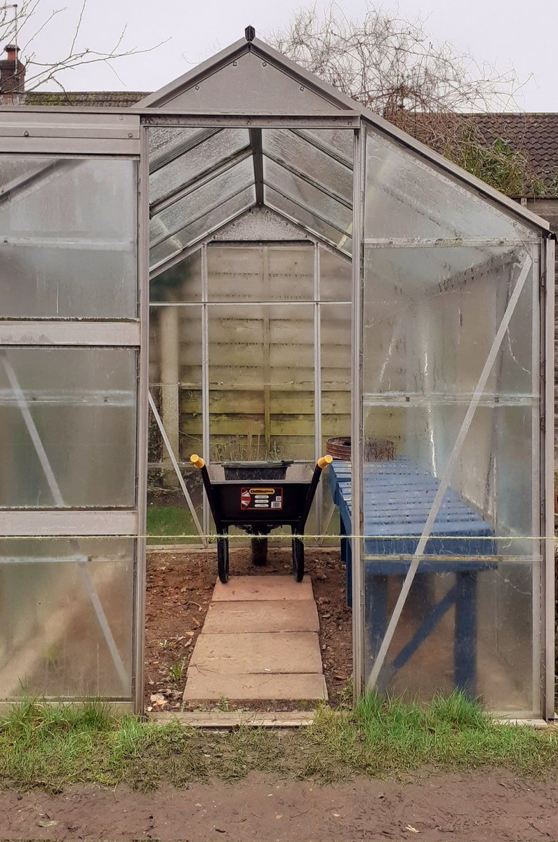 CyclingAquarius's tweet photo. Greenhouse cleaned & all ready to go....just waiting for the frost to disappear now. Happy Tuesday all!๐๐ชด๐ป๐
๐ฅ๐ถ๐ธ #gardening #tuesdaymotivations #springawaits #projectgarden https://t.co/mOf1tEWGCF