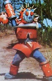 ちなみに初めて夢中になって見た特撮番組は｢宇宙鉄人キョーダイン