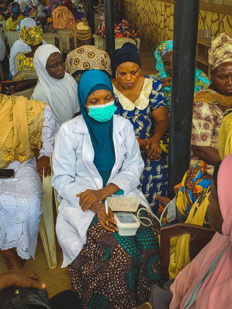 tedhubpharm's tweet photo. For enquiries and sponsorship, kindly send a mail to tedhubpharm@gmail.com or click the link in bio.
📷 @kehindebaasit
#medical #health #healthoutreach #medicaloutreach #sustainabledevelopmentgoals2030 #sdgs #sdg3 #unitednations #ted #tedhubnetwork #tedhub #tedhubpharmacy https://t.co/7pcBzjygy4