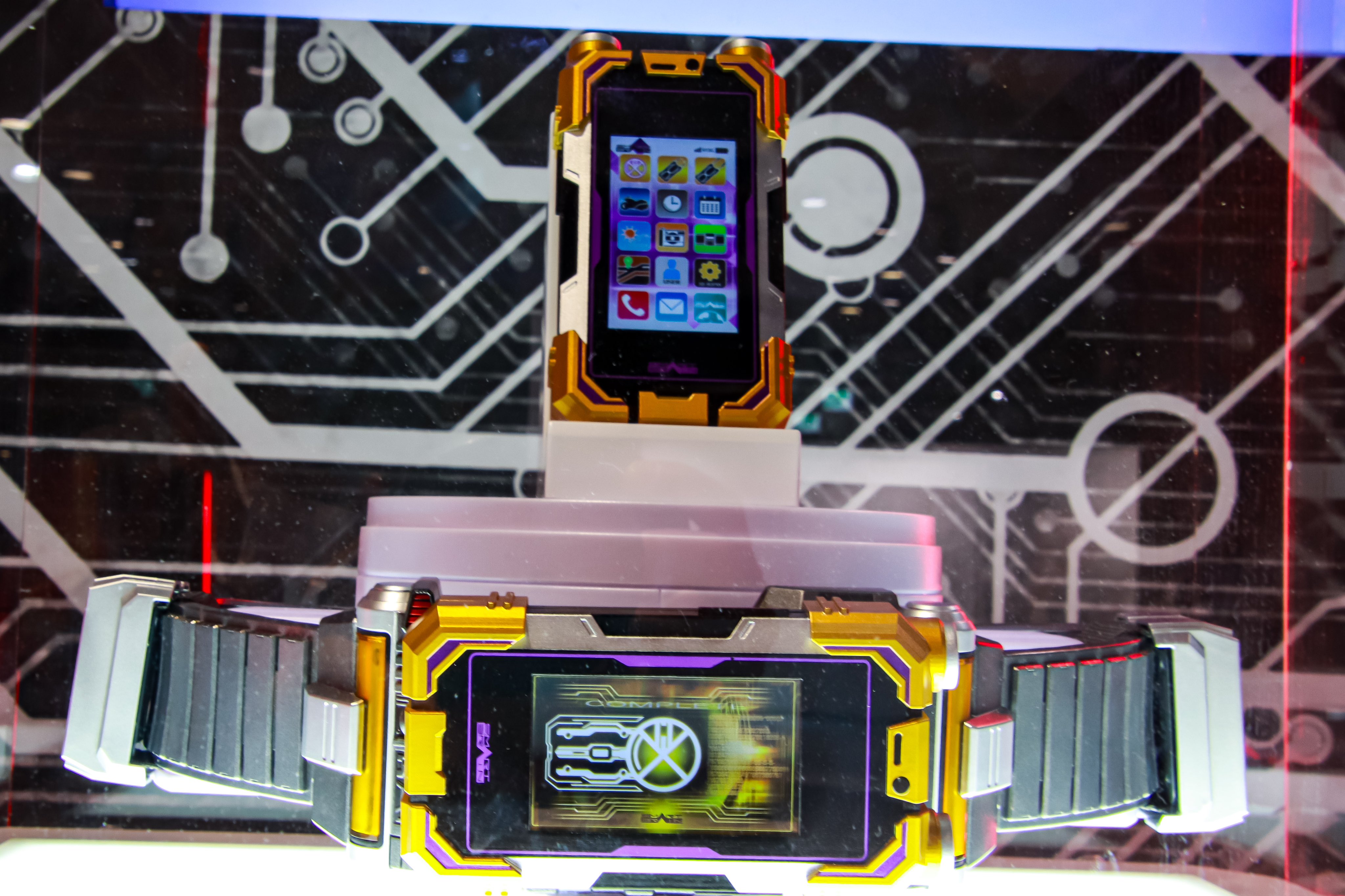 CSM カイザフォンXX 仮面ライダーネクストカイザ NEXTカイザのカイザフォンXXが凄すぎた！！ガラケーからスマホへ