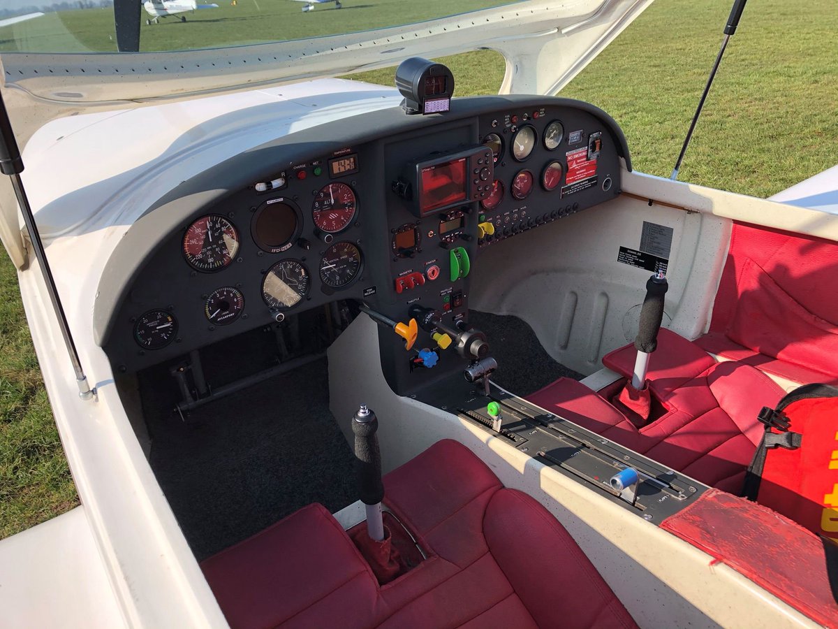 Vliegtuigfabrikant Aerospool stelt installatie van vergrendeling cockpitkap met veiligheidshaak niet verplicht, ondanks aanbeveling van de Onderzoeksraad. Daarmee laat de fabrikant kans liggen om veiligheid van lichtgewicht vliegtuigen te vergroten.
onderzoeksraad.nl/fabrikant-aero…