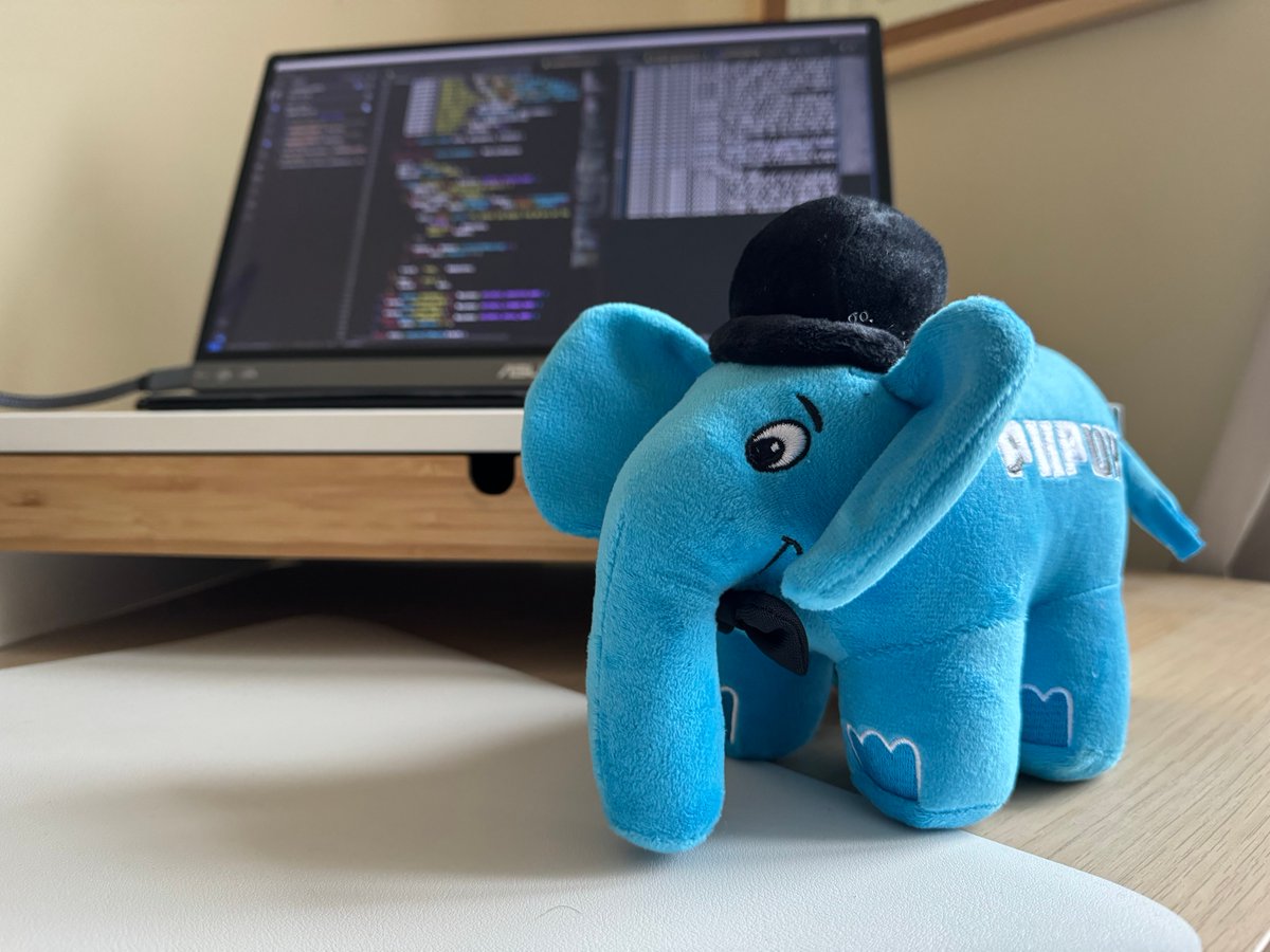 osteel's tweet image. Got my first stuffed elephant last week thanks to @PHPUKConference. After 17 years working with PHP, I guess it was about time! #phpuk24