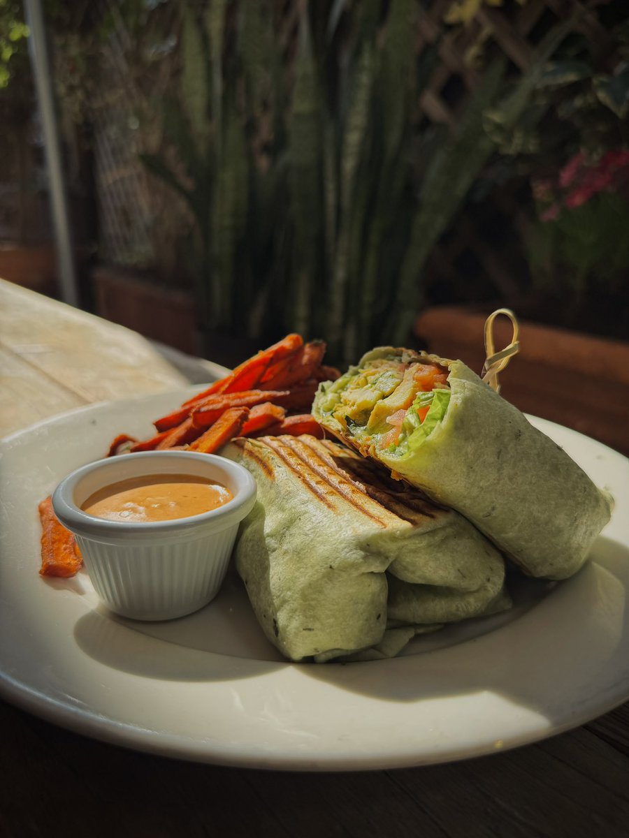 veescafe's tweet photo. veescafe Taste of Vees Café!
.
.
.
#brunch #brunchtime #breakfast #coffee #coffeebreak #food #fastfood #foodie #mexicanfood #tuesday https://t.co/b5GVkNvvTS