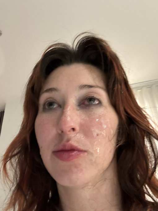 Why would someone put vegetables on a pizza https://t.co/MtPN5wMHds