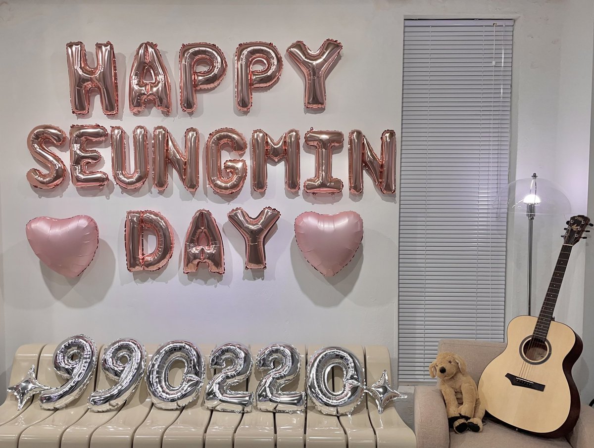 winminS220's tweet photo. :¨·.·¨:
`·..➭ 𝘪𝘱: 𝘔𝘺 𝘞𝘪𝘯𝘯𝘪𝘯𝘨 𝘉𝘰𝘺 *·˚ ༘ 📷🎧 

승민 님과 방문해 주신 모든 분들께 즐거운 추억이 되셨길 바라며, 생일카페 이벤트 종료합니다 .ᐟ.ᐟ

태어나줘서 고마워🤍
 
#승민으로부터 #이승민 #크레즐 
#Dear_My_WinningBoy https://t.co/MyIqcrAjTu