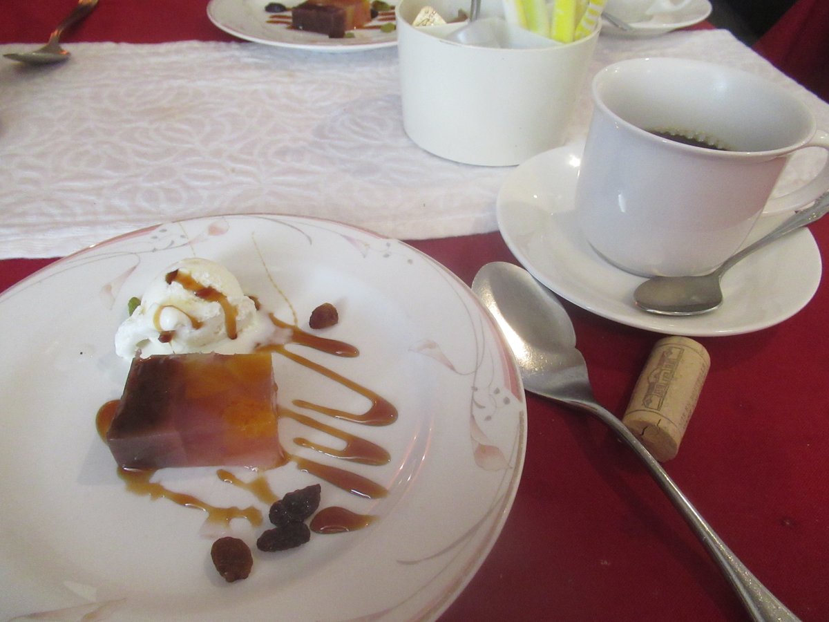 soulya_sato's tweet photo. Tastevin (たぁとばん)で、
ランチ
#魂屋
#Tastevin(たぁとばん) https://t.co/Xor9OaHsSh