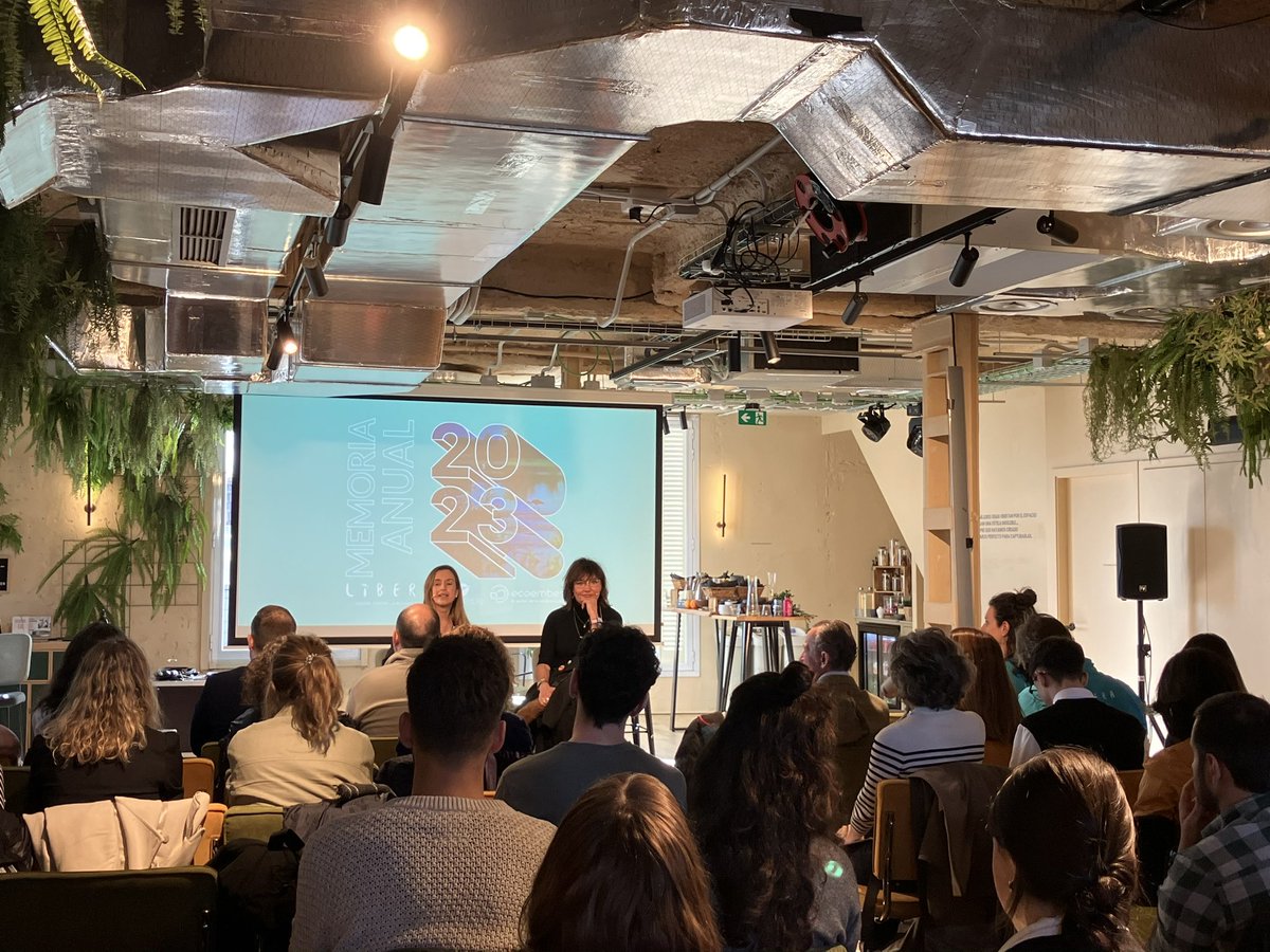 _cristinamunoz_'s tweet image. Desde 2017 el #ProyectoLIBERA ha conseguido recoger 687 t de basuraleza  y caracterizar más de 1 millón de residuos.  Gracias a la colaboración de organizaciones, empresas y +165.000 liberadores y liberadoras 👏