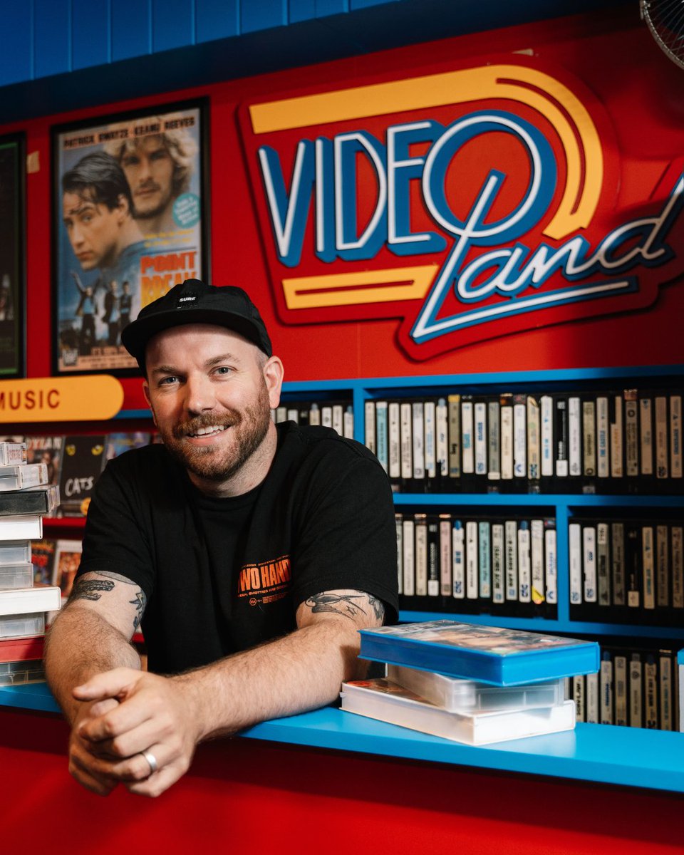 To celebrate the opening of our new exhibition Joy, Triple R will be hosting a live broadcast on Saturday 2 March!

Join hosts Richard Watts and Samira Farah to hear from our featured artists!
⌚ Visit from 2-4pm to check out the broadcast in action.
👉 brnw.ch/21wH8cj