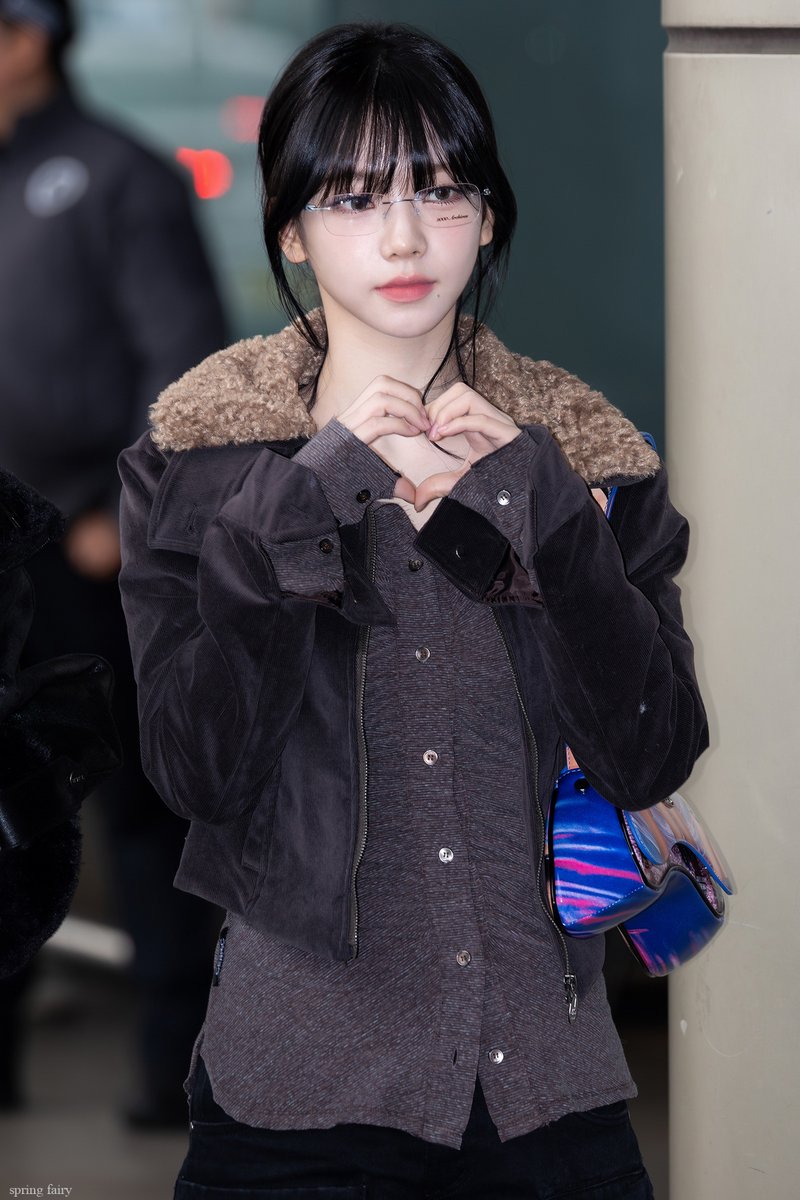 SpringFairy0411's tweet image. 240220
#aespa #에스파 #KARINA #카리나