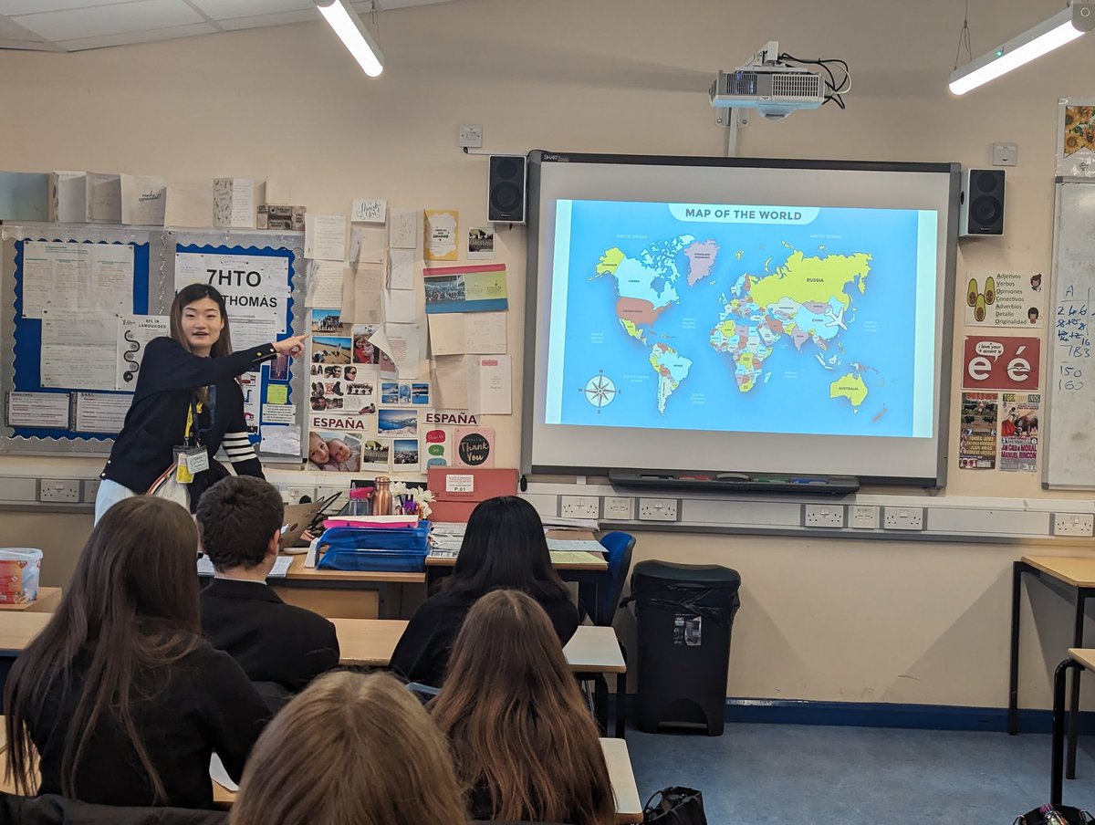 Our Y8 students are enjoying some MFL Mentoring sessions from Cardiff University students this week about the many benefits of learning another language 👍 <a href="/bassalegmfl/">Modern Foreign Languages</a> <a href="/mrssinghmfl20/">Mrs Singh MFL</a> @BassalegSchool1 <a href="/HeadteacherBas1/">Headteacher@BassalegSchool</a> @MissKGreentree <a href="/MFLMentoring/">MFL Mentoring Cymru</a>
