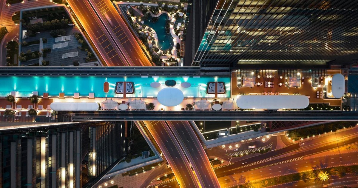 Dubai is making a splash with its most recent record-setting structure. The newly opened twin skyscrapers One Za’abeel are home to the world’s longest cantilever building and on it, the United Arab Emirates’ longest suspended infinity pool, which is 120 metres (393 ft) in length.