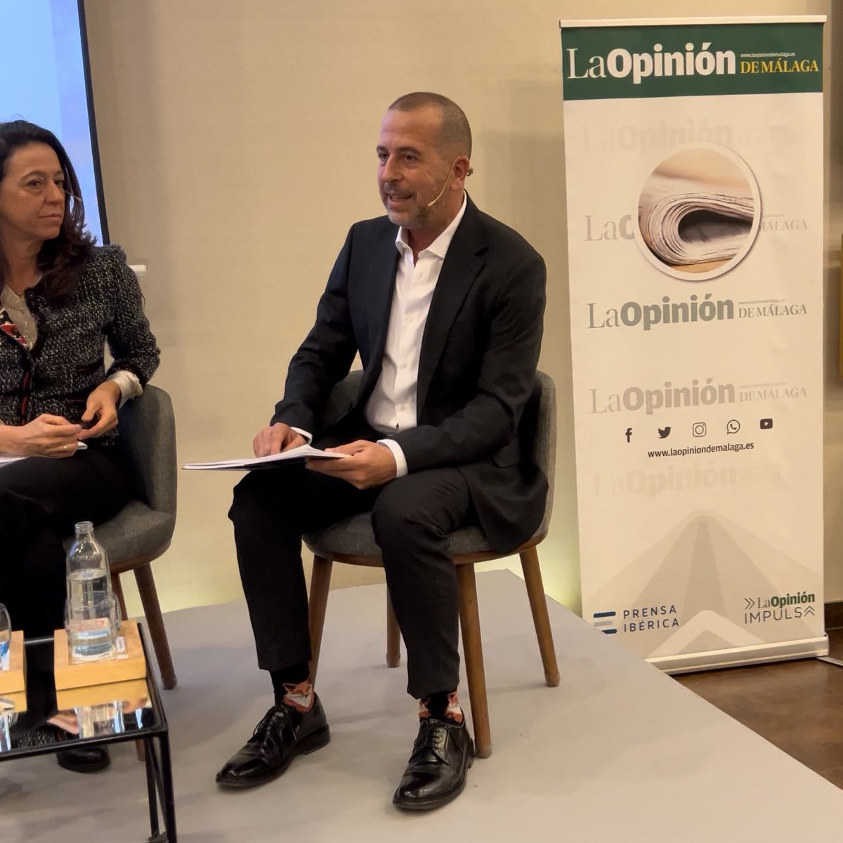 InfoHidralia's tweet image. 🗣️ Ernesto Sánchez: “Es importante encontrar recursos alternativos. Nosotros tenemos décadas de experiencia en la recarga gestionada de acuíferos y ahora estamos desarrollando a través de @CETAQUA y junto a @AcosolSA un proyecto tan innovador como #LIFEMatrix”
💧 #Aquaforum2024