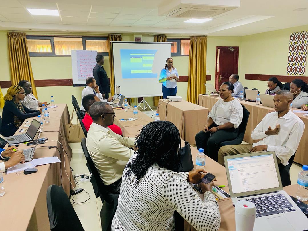 #HappeningNow: The Make Way Alliance in Rwanda led by @NUDOR_Rw is meeting a team from the @RwandaFinance (MINECOFIN) to discuss about processes of NST2 development; most specifically, how leaving no one behind is taken into account among the key priorities on health.