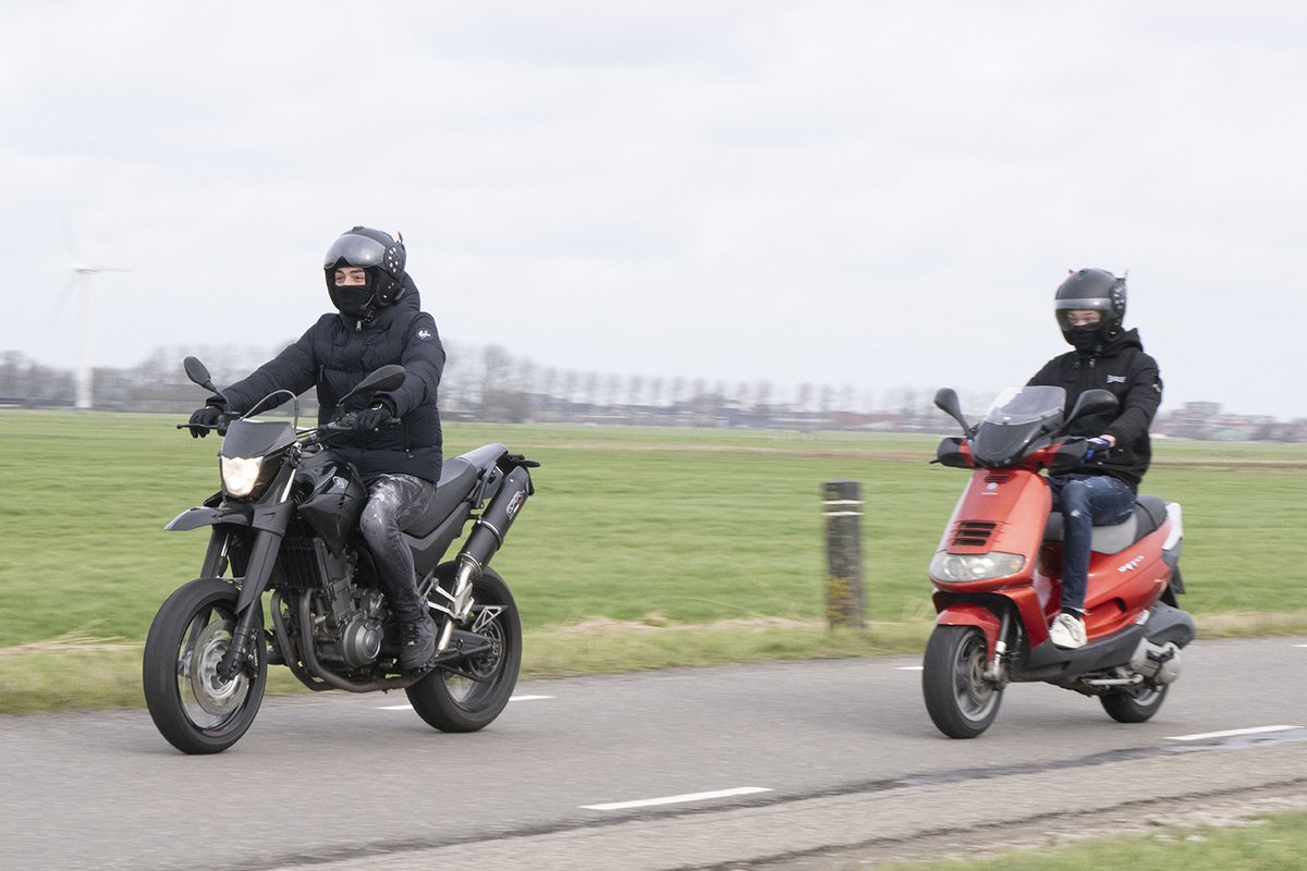Ten opzichte van 2014 steeg het aantal jongeren tot 25 jaar dat een motorfiets kocht met 44,6%, en 47% van het aantal nieuwe rijbewijshouders in 2023 behoorde tot diezelfde leeftijdsgroep. Goede kansen voor een toename van woon-werkverkeer op de motor, ziet ook RAI Vereniging.