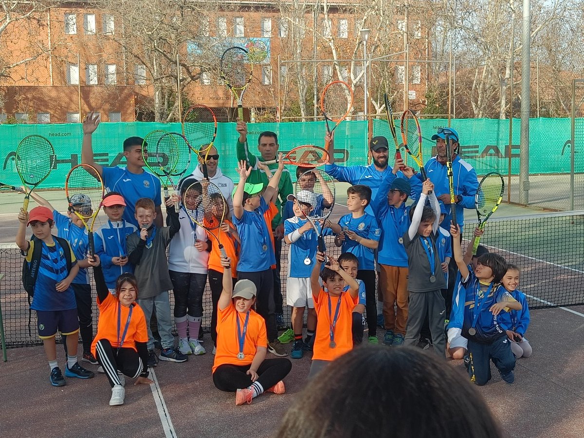 Club Tenis Alborada tweet media