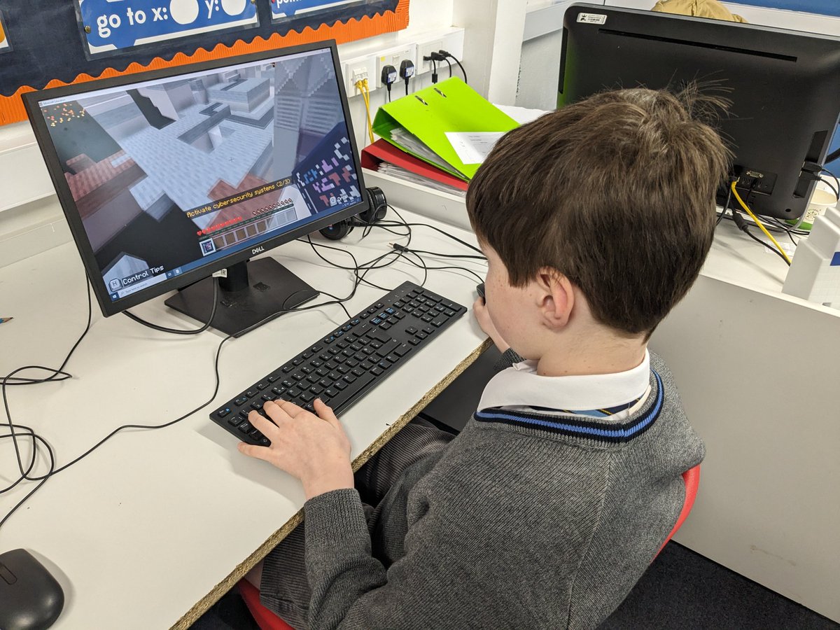 Oliver staying 'Cybersafe' while working his way through an amazing eSafety lesson on <a href="/Minecraft/">Minecraft</a>!

#HazlegroveComputing