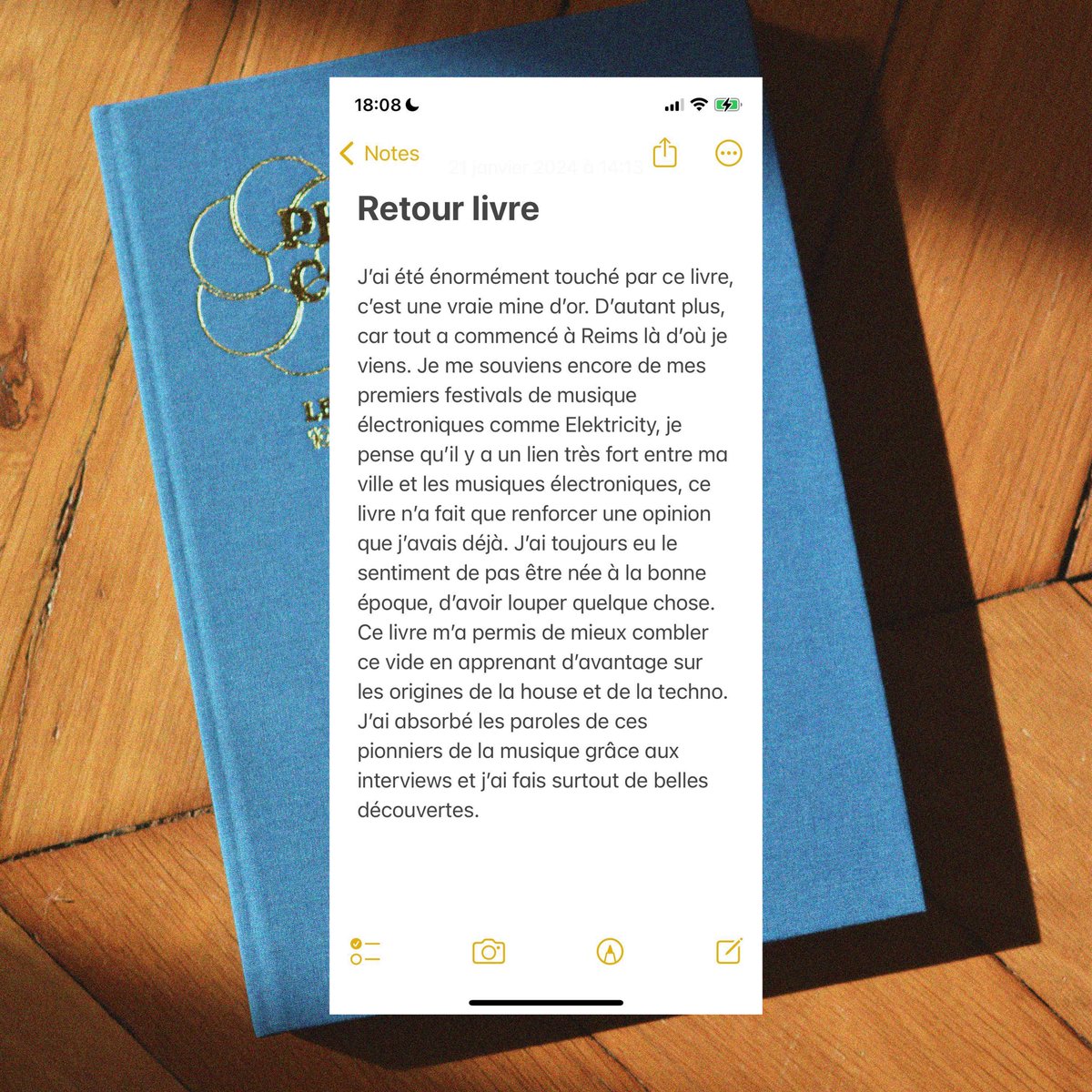 Les retours qui touchent : notre premier livre 'LE BLOG EST MORT, VIVE LE BLOG' est toujours disponible sur notre <a href="/Bandcamp/">bandcamp</a> !

📘 phonographecorp.bandcamp.com/merch/le-blog-…