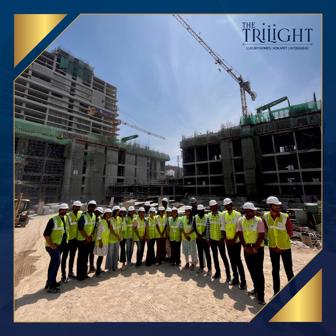 thetrilight's tweet image. SPA Vijayawada&apos;s PG Construction Management students gained practical insights at The Trilight. Check out their hands-on learning experiences!
#thetrilight #students #practicalwork #experiencetheengineering #engineeringlife #designingbuildings #hyderabad #luxuryrealestate