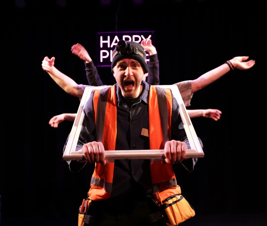 Jummy's day at work 🦺
Crossword &amp; tea✅
Try fix a Happy Place✅
Get locked inside it✅
Go on an extraordinary &amp; madcap adventure with 3 unlikely characters✅

🚍 LAST STOP <a href="/cheshiretouring/">Cheshireruraltouring</a> 🎭

Sat 9th March
Friarage Theatre, Yarm, <a href="/PAAuditorium/">The PAA</a>
7.30pm

🎟️ linktr.ee/forgetaboutthe…