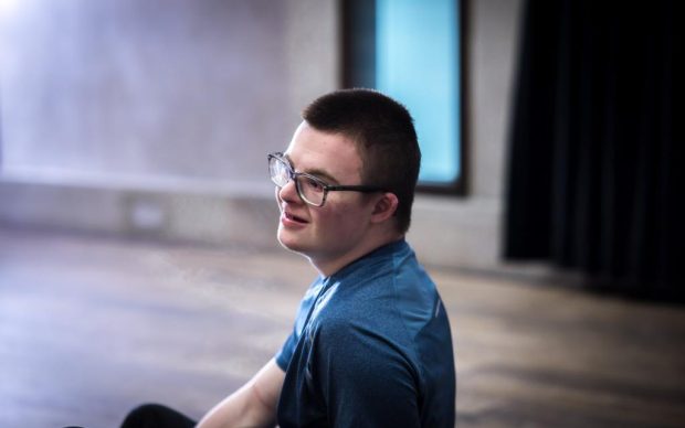Cheshire Dance (@cheshiredance) on Twitter photo Meet Associate Artist Ben Wilson who’s on a brand-new programme that supports #LearningDisabled #Dance artists to develop skills and knowledge to support them to work professionally in the sector in partnership with <a href="/Tinarts/">TIN Arts</a> & <a href="/YorkshireDance/">Yorkshire Dance</a> 
Read: cheshiredance.org/ben-wilson/ Meet Associate Artist Ben Wilson who’s on a brand-new programme that supports #LearningDisabled #Dance artists to develop skills and knowledge to support them to work professionally in the sector in partnership with <a href="/Tinarts/">TIN Arts</a> & <a href="/YorkshireDance/">Yorkshire Dance</a> 
Read: cheshiredance.org/ben-wilson/