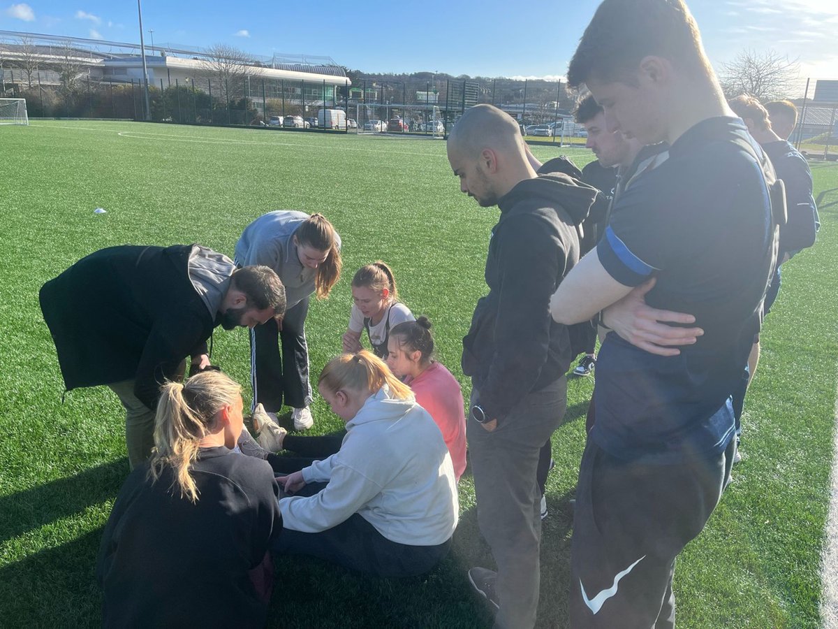 RGU_ASESandSC's tweet photo. A great day for our 4th year @RGUASES_Coach students yesterday completing a seminar with @catapultsports on athlete tracking. Many thanks to @AndyeXr and Nichol Forbes for delivering the session! 👏⭐️ https://t.co/TUWbiAPOxl
