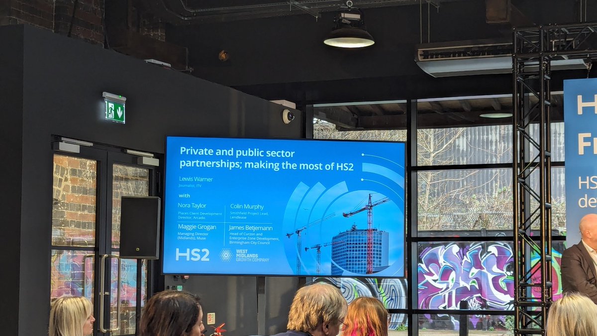 VJOsgood's tweet photo. A timely panel to have, as we explore Public and Private partnerships and how we can make the most of the benefits @HS2ltd can bring. @ArcadisUK @muse_places @Lendlease @BhamCityCouncil #HS2ITWM https://t.co/65sPVZEDVW https://t.co/s5b4xfAE0D