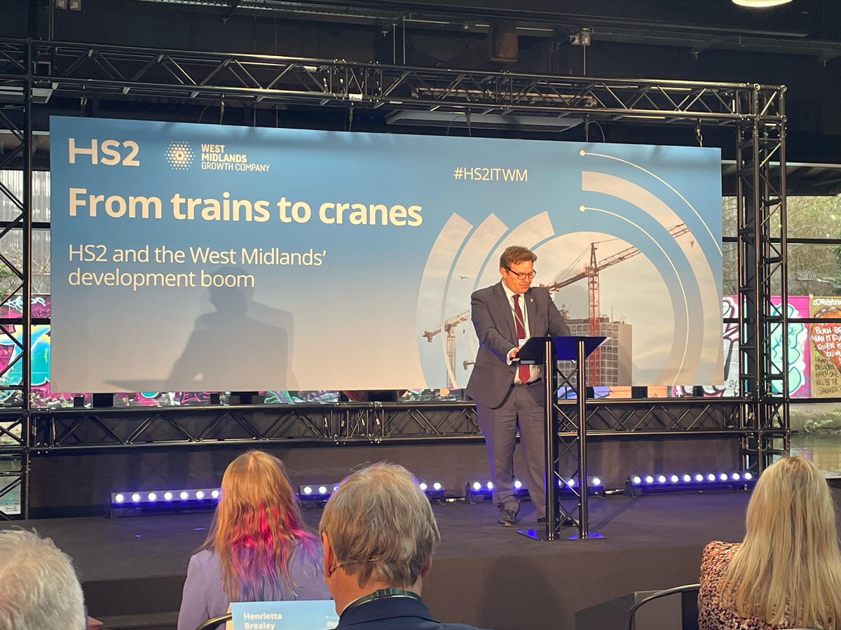 BrumLeader's tweet photo. As research published today confirms, long before the 1st high-speed trains between London and the West Midlands are up and running, #HS2 is driving a surge in regeneration and investment in #Birmingham and the West Midlands.
Read more: https://t.co/RzADRRkpMt
#HS2ITWM https://t.co/i0sEfOAfJi