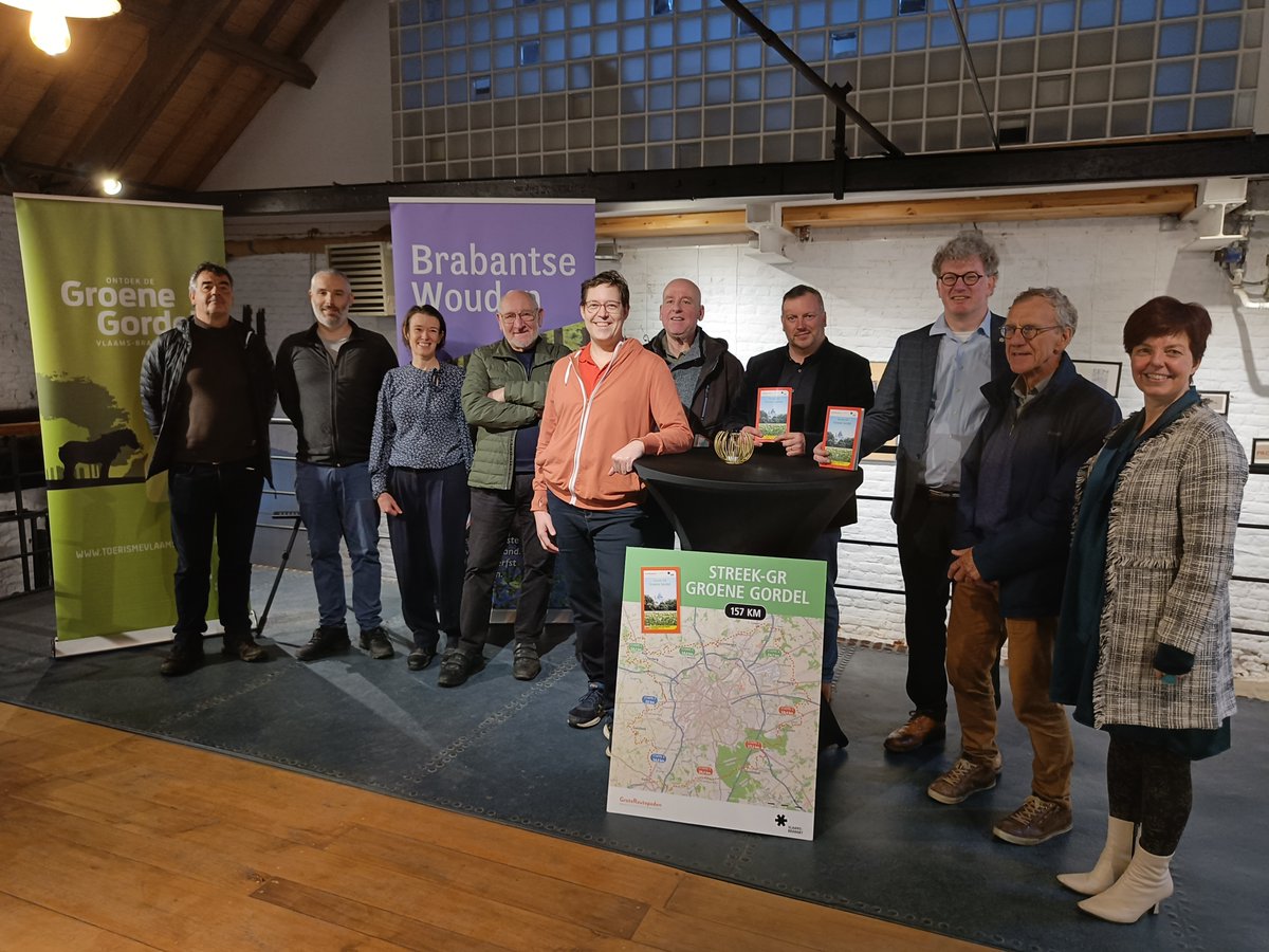 157 km wandelplezier rond Brussel met de vernieuwde Streek-GR Groene Gordel prez.ly/tkGc