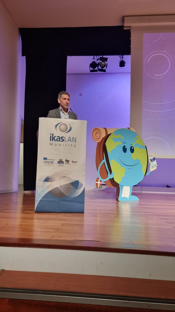 Ikaslan (@ikaslaneuskadi) on Twitter photo #IKASLANErasmus2024 ekitaldia, Lanbide Heziketako 300 ikasle Europara bidaiako dute, Lantokietan Egonaldia egitera eta bizitzarako esperientzia bizitzera. <a href="/Fpeuskadi/">FPeuskadi</a> <a href="/ikaslanbizkaia/">Ikaslan Bizkaia</a> <a href="/ikaslangipuzkoa/">IKASLAN GIPUZKOA</a> <a href="/ikaslanaraba/">IKASLAN ARABA</a> #IKASLANErasmus2024 ekitaldia, Lanbide Heziketako 300 ikasle Europara bidaiako dute, Lantokietan Egonaldia egitera eta bizitzarako esperientzia bizitzera. <a href="/Fpeuskadi/">FPeuskadi</a> <a href="/ikaslanbizkaia/">Ikaslan Bizkaia</a> <a href="/ikaslangipuzkoa/">IKASLAN GIPUZKOA</a> <a href="/ikaslanaraba/">IKASLAN ARABA</a>
