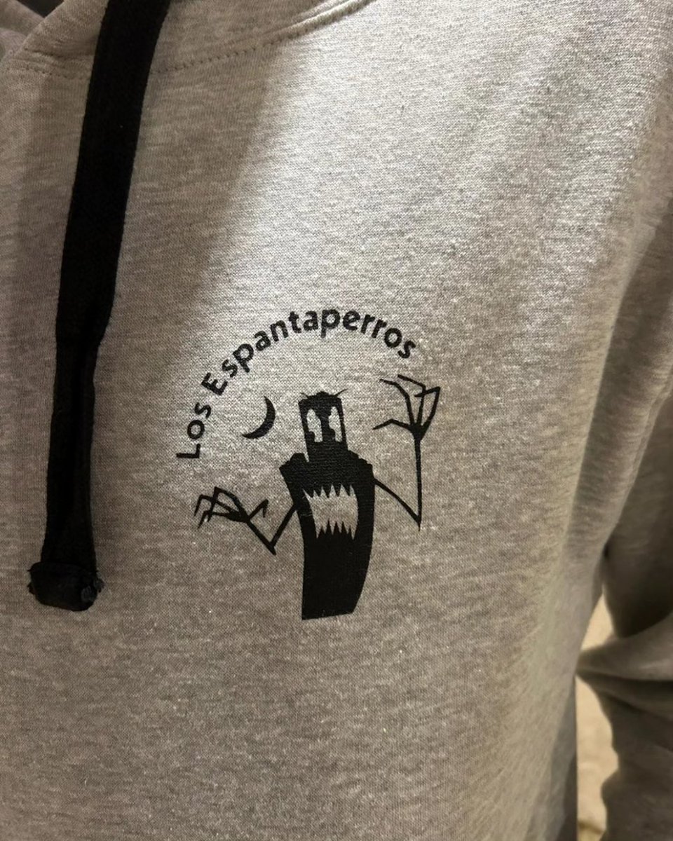 Desde la Murga Los Espantaperros queremos agradecer el detallazo que ha tenido Luisma (lidersport) con nosotros. Mil gracias amigo.