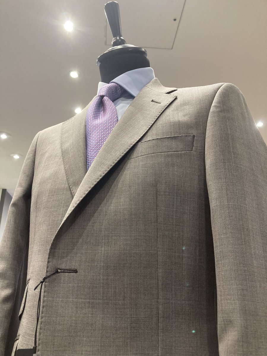 The Prince of Wales check suit is a classic piece of every guys suit collection.

This G.Connolly suit has been made with a REDA cloth of Italy. £625. 

#thehomeofbelfasttailoring #suits #menssuits #tailoring #belfast #Menswear #fashion