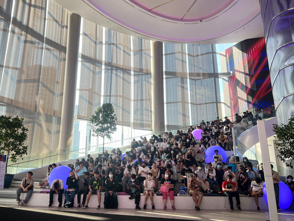 PixelaProject's tweet image. ขอบคุณแฟนคลับทุกคนที่มาร่วมรับชม และร่วมสนุกกันใน Pixela Next Level Show งาน  มาก ๆ เลยนะคะ สนุกมาก ๆ เลย พิกจังหวังว่าทุกคนจะมีความสุข และได้รับรอยยิ้มกันไปอย่างเต็มที่เลยน้าาาา~

รักที่สุดเลย~🩷🐰

#pixelanextlevelshow
#SCBXNextTech
#SiamParagonSCBXNextTech
#FutureScape…