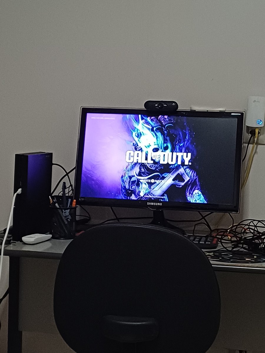 BjornClashCD's tweet photo. 🪖 LIVE ON !!

https://t.co/DSJo44U2an https://t.co/NXmAc2wBUP