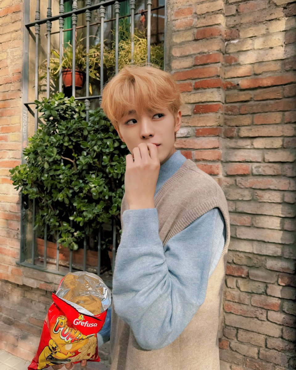 nctwishofficial's tweet photo. 🧀🥐🖤

#RIKU #YUSHI #SAKUYA
#리쿠 #유우시 #사쿠야
#リク #ユウシ #サクヤ 
#NCTWISH https://t.co/ynranKgCF5