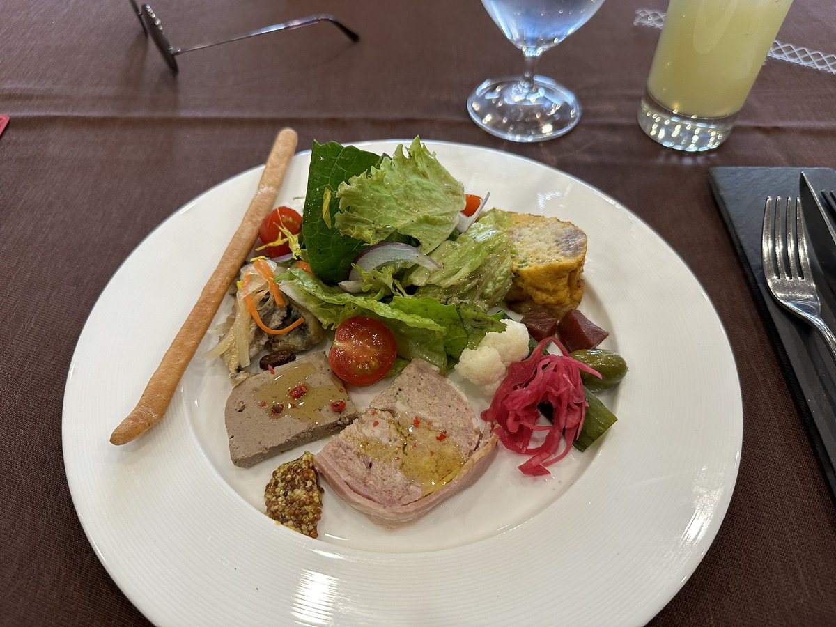 tyotk's tweet photo. 八戸のSAWAUCHIで、ブイヤベー��を食べる。
ブイヤベースフェスタも12回目らしい。 https://t.co/q5e1iVbc4N