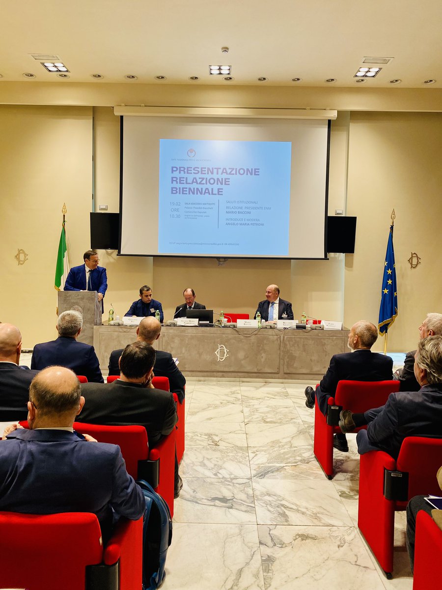 _FranciFelici's tweet photo. Presentazione Relazione Biennale ENM #presidentemariobaccini #entenazionaleperilmicrocredito #work https://t.co/dxmsNQl4CY
