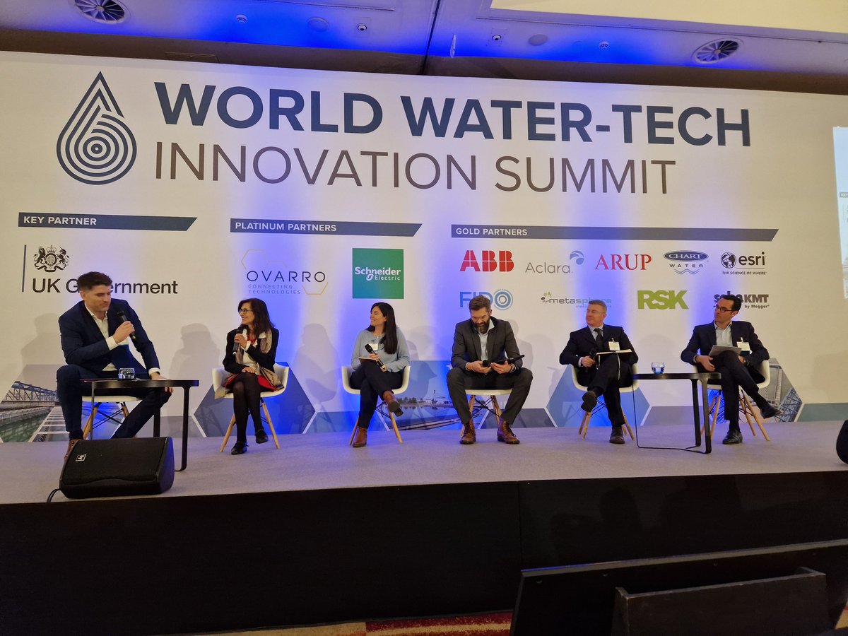 atlanteanmedia's tweet image. We&apos;re here at #WorldWaterTech with @TomFWater moderating the session &apos;Water&apos;s Net Zero Emission Mission: Carbon and Beyond.&apos; 🚀 

Lots of optimism on the panel for 2023 targets, that&apos;s what we love to hear!