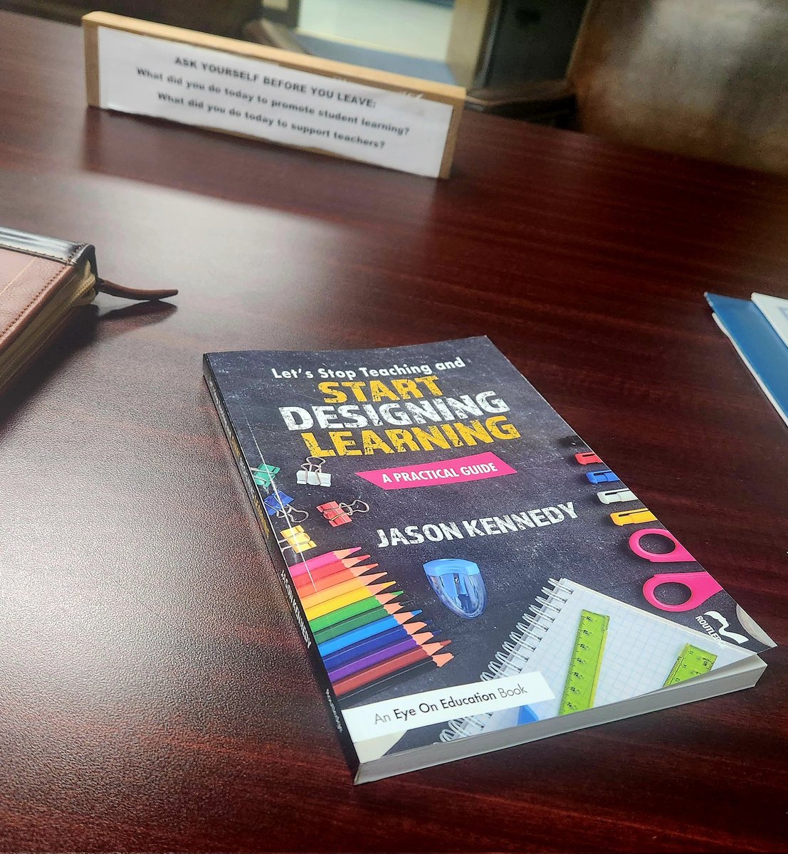 letsquitteachin's tweet image. Working with other educators from all over, we have very similar stories.

We all went to college &amp;amp; were given content.
But many of us never had a course on how learning works &amp;amp; how to make it happen in the classroom.

It requires designing learning, instead of teaching content.