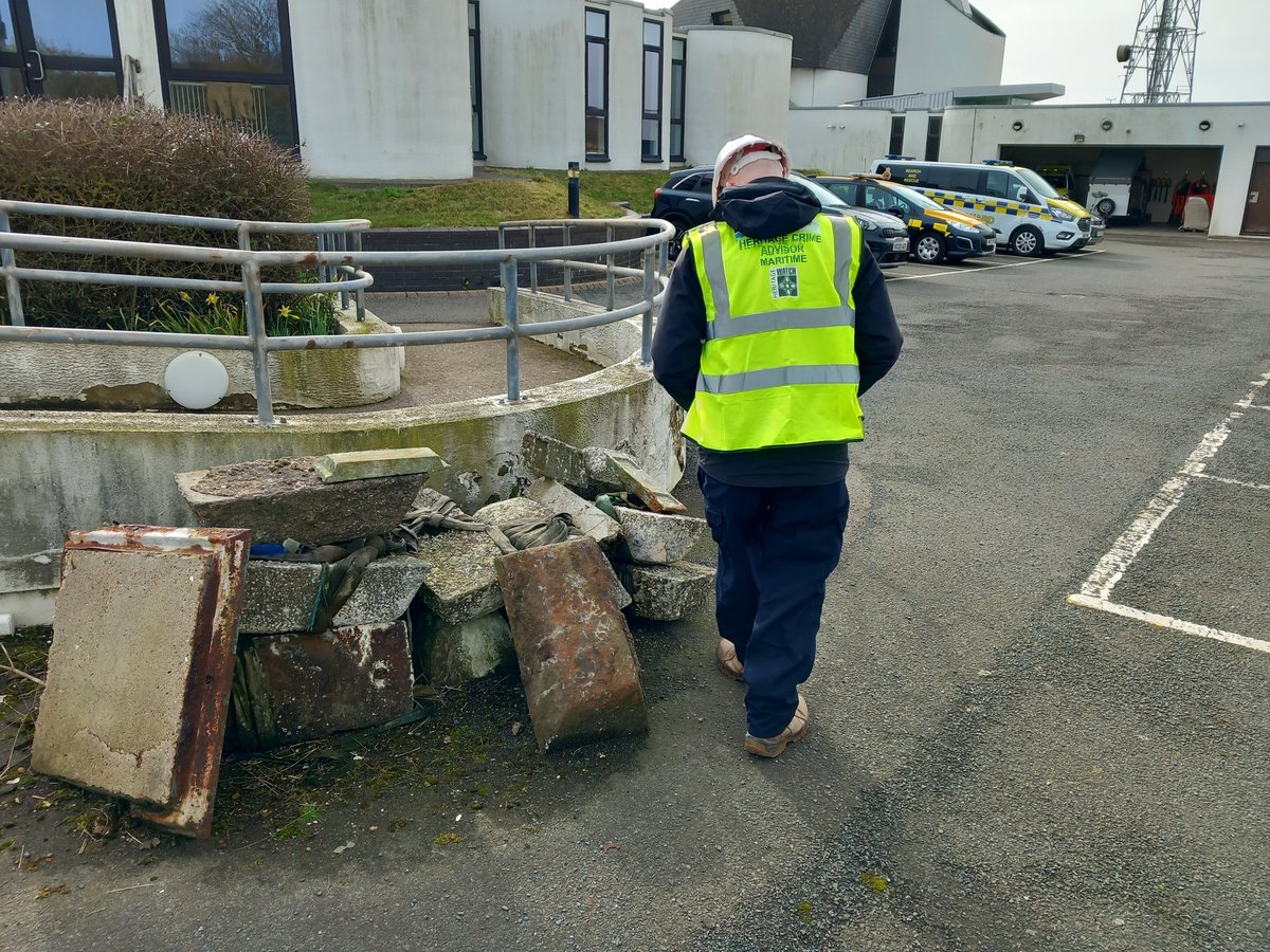 HE_Maritime's tweet photo. Out on site with the #ReceiverOfWreck today. #HeritageCrime https://t.co/ucn5RCCrBl