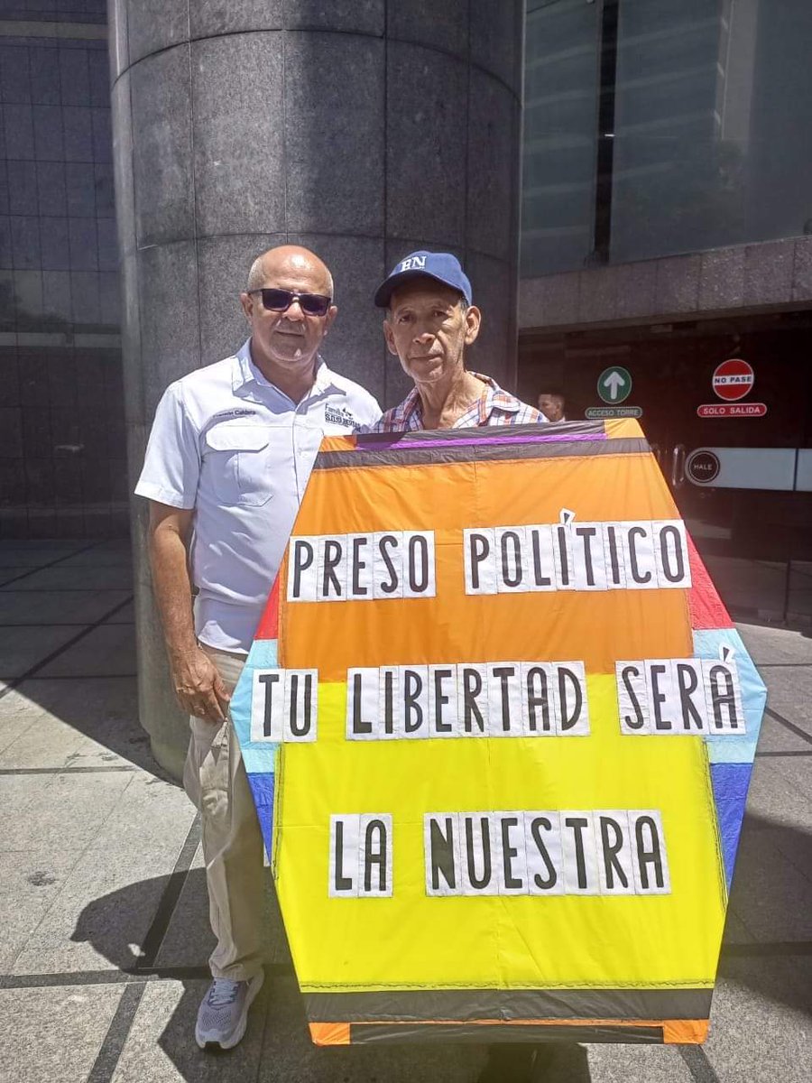 Invito a todas las Organizaciones y a la sociedad Civil en General, no seguir categorizando a los Presos Políticos, todos por igualdad merecen nuestro apoyo.
Mi amado hijo Franklin tiene 1098 días Privado de Libertad Injustamente.
No más!
<a href="/KarimKhanQC/">Karim A. A. Khan KC</a>
#LibertadParaFranklinCaldera