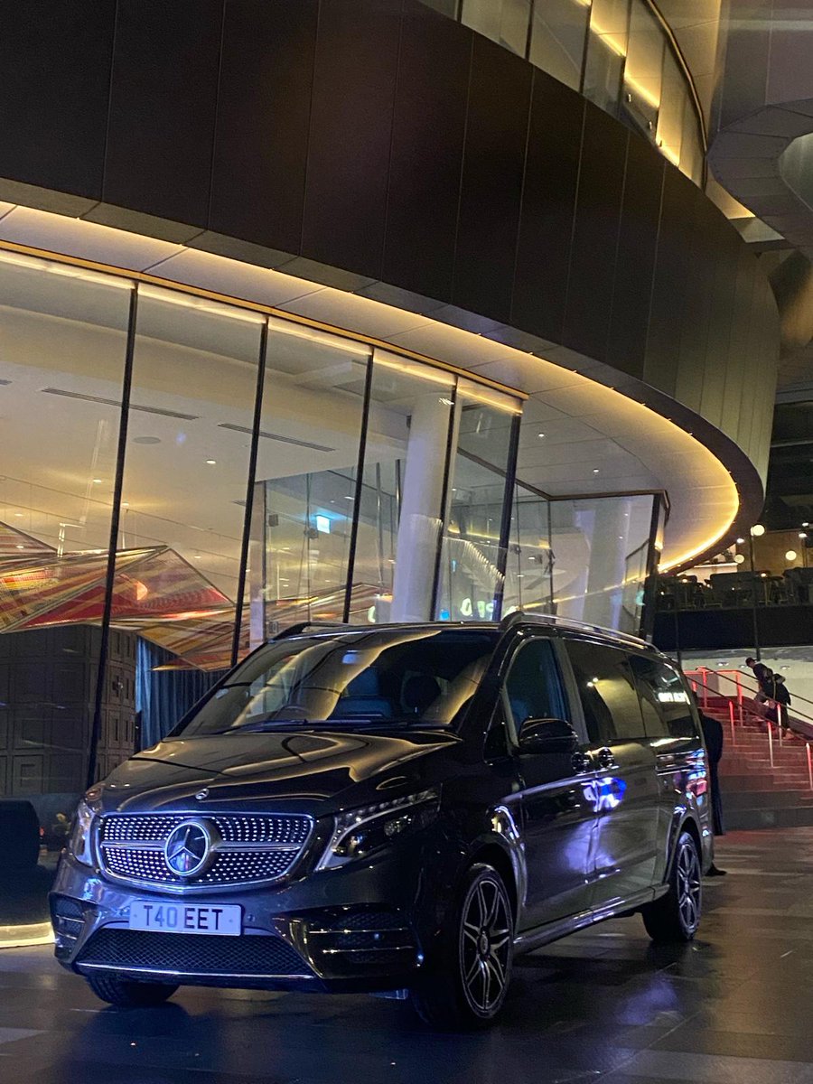 Our V-Class was back at Murrayfield for Scotland’s nail-biting clash with France for a transfer.

#EdinburghExecutiveTravel #Edinburgh #glasgow #scotland #luxury #executivetravel #chauffeur #eet #scottishtourism #airporttransfers #businesstravel #golftours #scottishhighlands