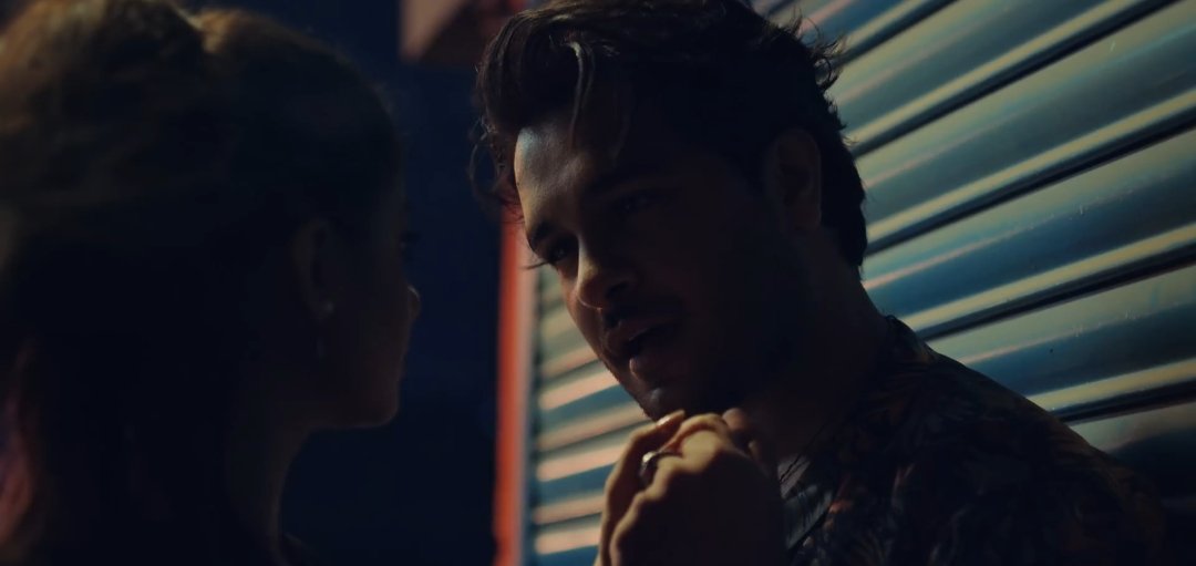 updatesasim's tweet photo. them <3 #AsimAzhar #SajalAly from SAIYYAN https://t.co/I0gzrajmGM