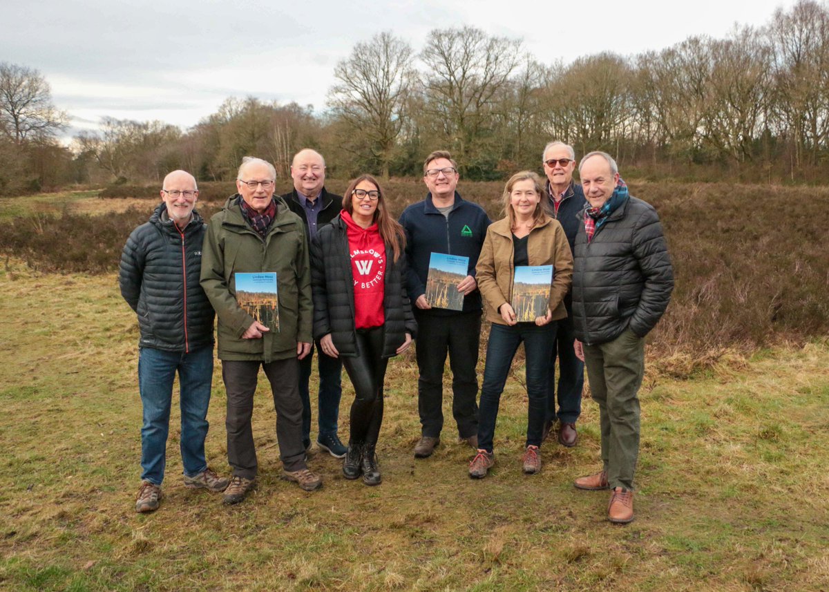 GREAT NEWS: @GroundworkCLM has received grant of £250,000 from @HeritageFundUK on behalf of Lindow Moss Landscape Partnership for exciting natural heritage project in #Wilmslow #Cheshire groundwork.org.uk/groundwork-awa… @CheshireEast @WilmslowTC @TransitionWilms @CheshireWT @MerseyRivers