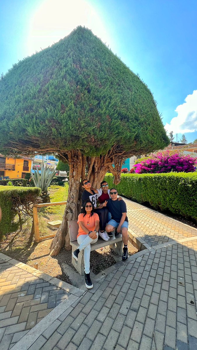 aljandu's tweet photo. El parche en Herrán #herran #NorteDeSantander #pueblear #20FEB2024 https://t.co/euuDEAMldD