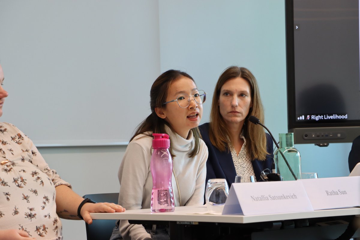 Right Livelihood (@rightlivelihood) on Twitter photo <a href="/MaryLawlorhrds/">Mary Lawlor UN Special Rapporteur HRDs</a> <a href="/Mozn/">Mozn Hassan مزن حسن</a> <a href="/CambodiaMother/">Mother Nature Cambodia</a> <a href="/viasna96/">Viasna</a> <a href="/annaferreiran/">Anna Ferreira</a> <a href="/CIVICUSalliance/">CIVICUS</a> <a href="/GVAGrad/">Geneva Graduate Institute</a> <a href="/omctorg/">World Organisation Against Torture (OMCT)</a> <a href="/OBS_defenders/">The Observatory</a> <a href="/fidh_en/">FIDH</a> <a href="/Nazra_Mena/">Nazra for Feminist Studies</a> @jennyjans <a href="/FreeViasna/">#FreeViasna</a> <a href="/BelarusInSweden/">People's Embassy of Belarus in Sweden 🤍❤️🤍🇸🇪</a> <a href="/SwedeninBY/">Sweden in Belarus</a> <a href="/cheembassyofby/">Belarus in Switzerland & Liechtenstein</a> <a href="/HRHFoundation/">Human Rights House Foundation</a> Ratha Sun of <a href="/CambodiaMother/">Mother Nature Cambodia</a> highlights young activists' fearlessness on top of their technical know-how and creativity.
"Even when we are faced with going to jail for 10 years, our activists, who are young, are staying to fight for the environment." <a href="/MaryLawlorhrds/">Mary Lawlor UN Special Rapporteur HRDs</a> <a href="/Mozn/">Mozn Hassan مزن حسن</a> <a href="/CambodiaMother/">Mother Nature Cambodia</a> <a href="/viasna96/">Viasna</a> <a href="/annaferreiran/">Anna Ferreira</a> <a href="/CIVICUSalliance/">CIVICUS</a> <a href="/GVAGrad/">Geneva Graduate Institute</a> <a href="/omctorg/">World Organisation Against Torture (OMCT)</a> <a href="/OBS_defenders/">The Observatory</a> <a href="/fidh_en/">FIDH</a> <a href="/Nazra_Mena/">Nazra for Feminist Studies</a> @jennyjans <a href="/FreeViasna/">#FreeViasna</a> <a href="/BelarusInSweden/">People's Embassy of Belarus in Sweden 🤍❤️🤍🇸🇪</a> <a href="/SwedeninBY/">Sweden in Belarus</a> <a href="/cheembassyofby/">Belarus in Switzerland & Liechtenstein</a> <a href="/HRHFoundation/">Human Rights House Foundation</a> Ratha Sun of <a href="/CambodiaMother/">Mother Nature Cambodia</a> highlights young activists' fearlessness on top of their technical know-how and creativity.
"Even when we are faced with going to jail for 10 years, our activists, who are young, are staying to fight for the environment."