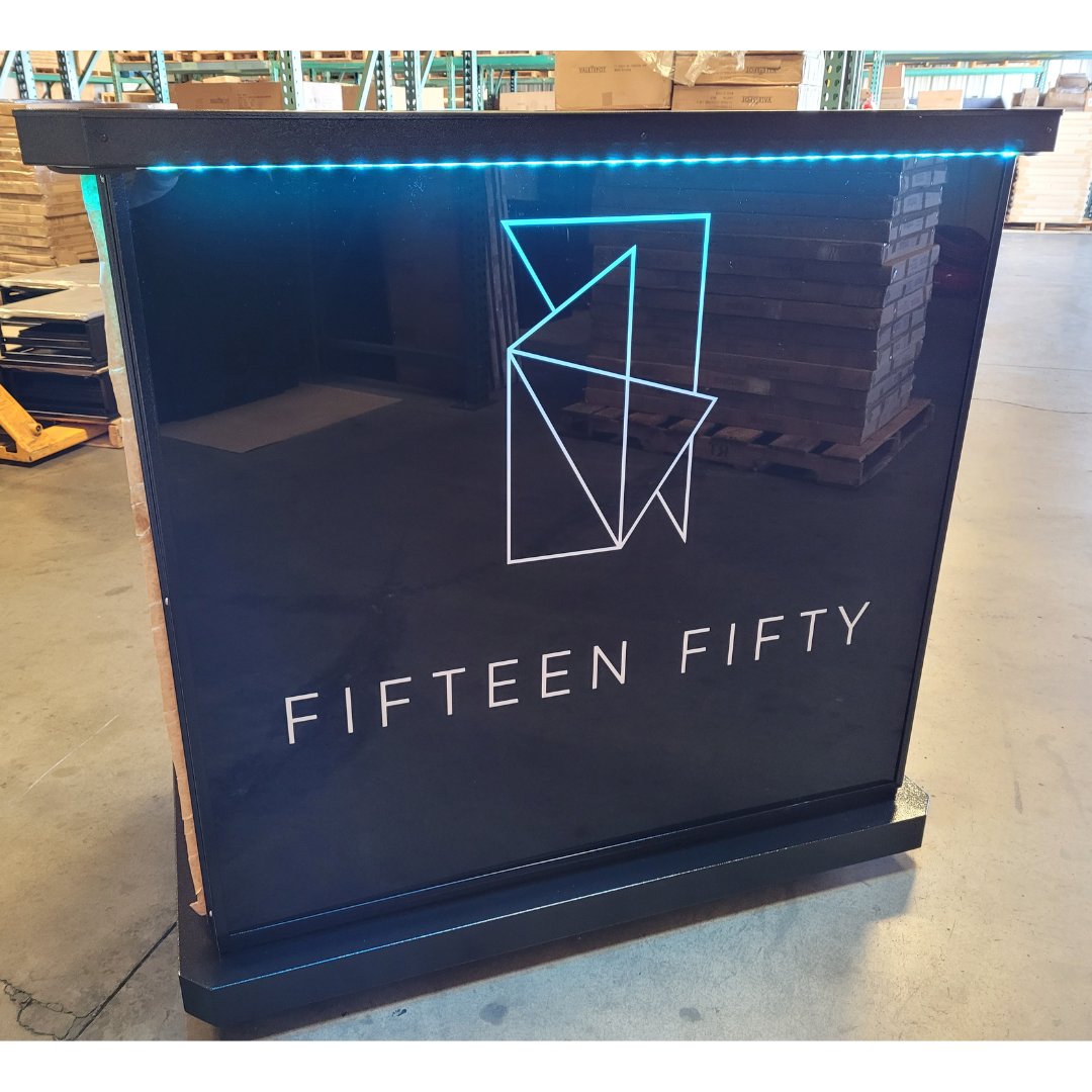 A Custom Portable Professional Security Desk with LEDs for Fifteen Fifty. The iconic property in San Francisco's Mission District is a pinnacle of luxury living. 

#FifteenFifty#MissionDistrict #SanFranciscoLuxury #RealEstate #PropertyManagement  #TheSecurityStation🛡️